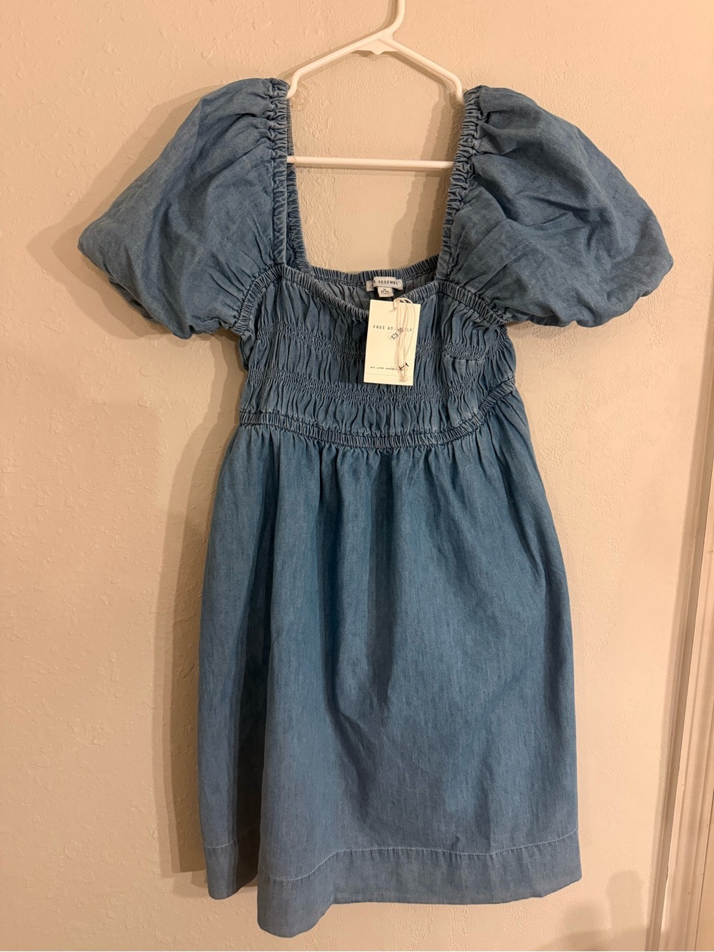 Free Assembly Girls Blue Puff-Sleeve Denim Dress